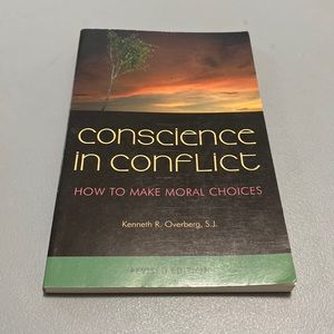 Conscience in Conflict softcover book by Kenneth R Overberg
